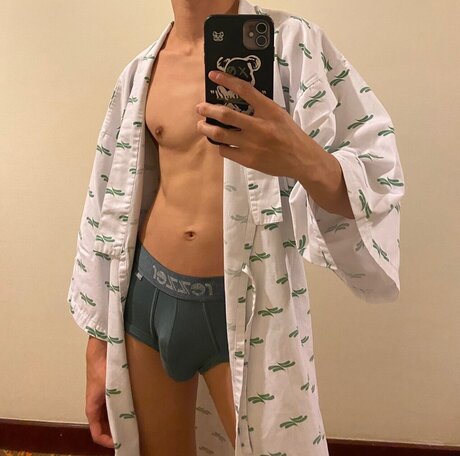 Nagie wyciekłe zdjęcie OnlyFans od 