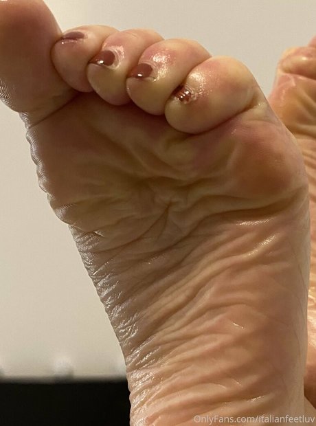 Italianfeetluv