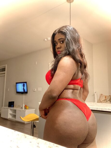 Nagie wyciekłe zdjęcie OnlyFans od Hot Chocolate 