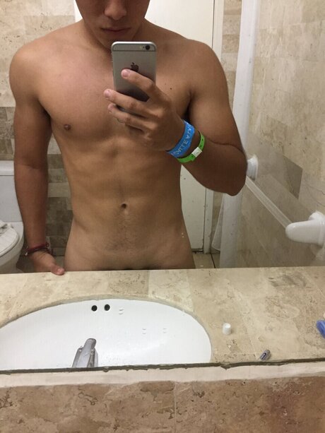 Nagie wyciekłe zdjęcie OnlyFans od Blizz Red