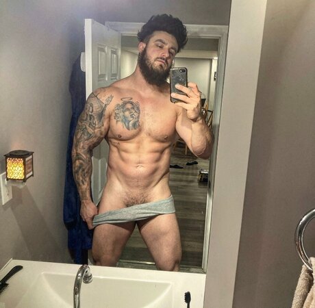 Nagie wyciekłe zdjęcie OnlyFans od Hercules