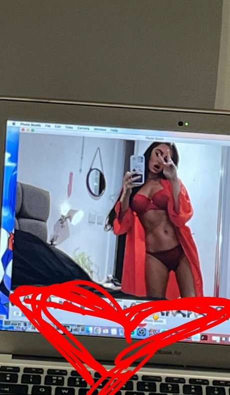 Nagie wyciekłe zdjęcie OnlyFans od Layla Ibernon