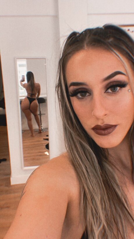 Nagie wyciekłe zdjęcie OnlyFans od Ana