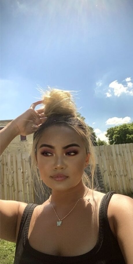 Nagie wyciekłe zdjęcie OnlyFans od Baby Girl