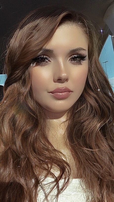 Nagie wyciekłe zdjęcie OnlyFans od Peach Cone