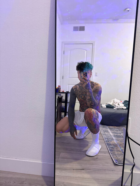 Nagie wyciekłe zdjęcie OnlyFans od Yungplug