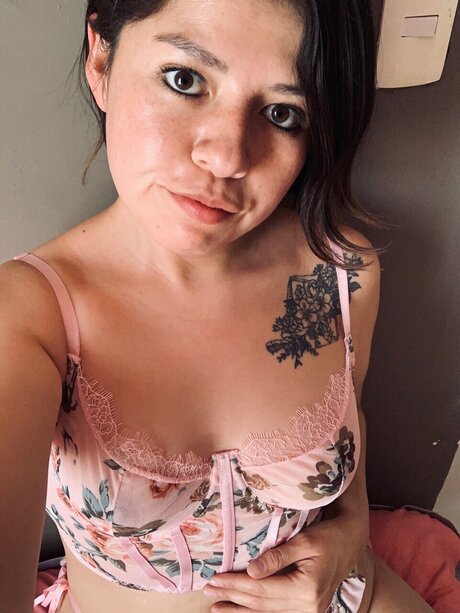 Nagie wyciekłe zdjęcie OnlyFans od Samanta