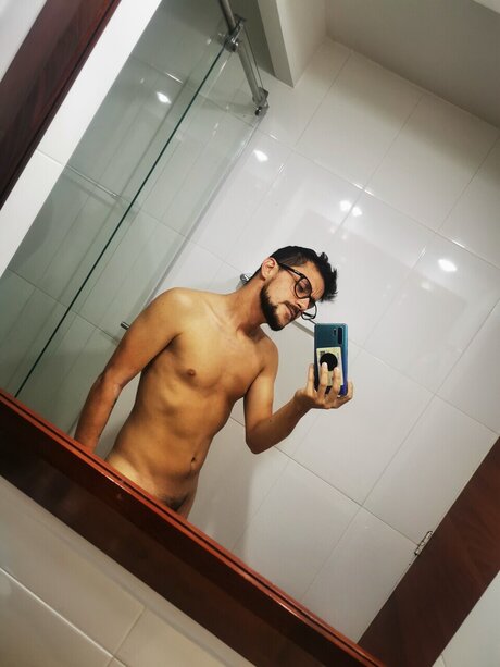 Nagie wyciekłe zdjęcie OnlyFans od Nicoram