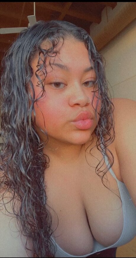 Nagie wyciekłe zdjęcie OnlyFans od Macymayyy01