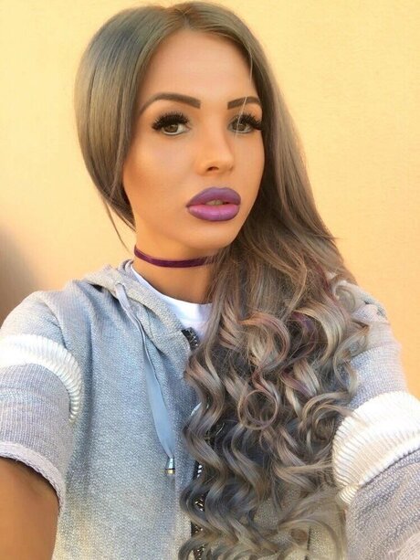 Nagie wyciekłe zdjęcie OnlyFans od Simona Petrus
