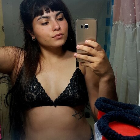 Nagie wyciekłe zdjęcie OnlyFans od Pili 
