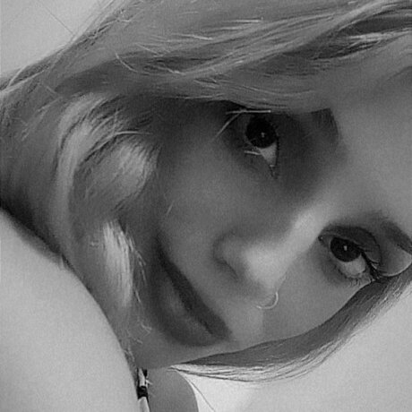Nagie wyciekłe zdjęcie OnlyFans od Emma