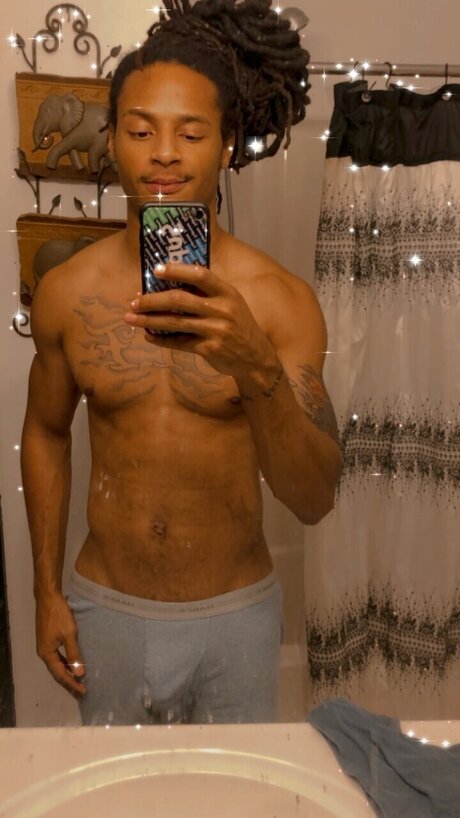 Nagie wyciekłe zdjęcie OnlyFans od Whisperer