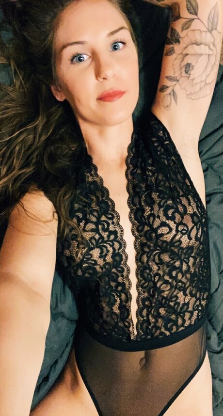 Nagie wyciekłe zdjęcie OnlyFans od Angel