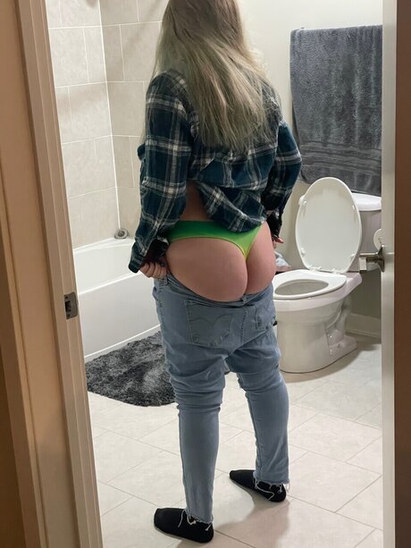 Nagie wyciekłe zdjęcie OnlyFans od Zoey