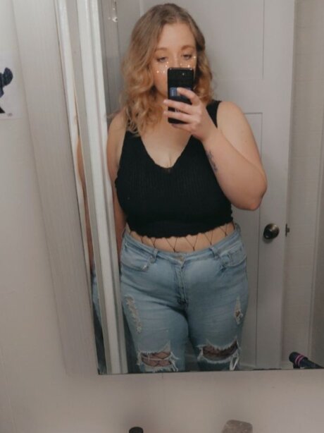 Nagie wyciekłe zdjęcie OnlyFans od Katie Michelle