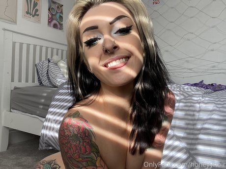 Honeyy Noir
