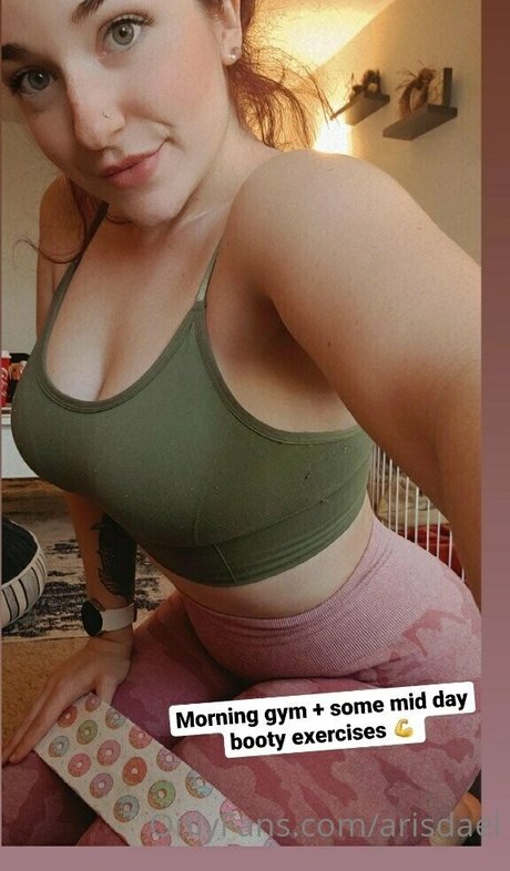 Nagie wyciekłe zdjęcie OnlyFans od Arisdael