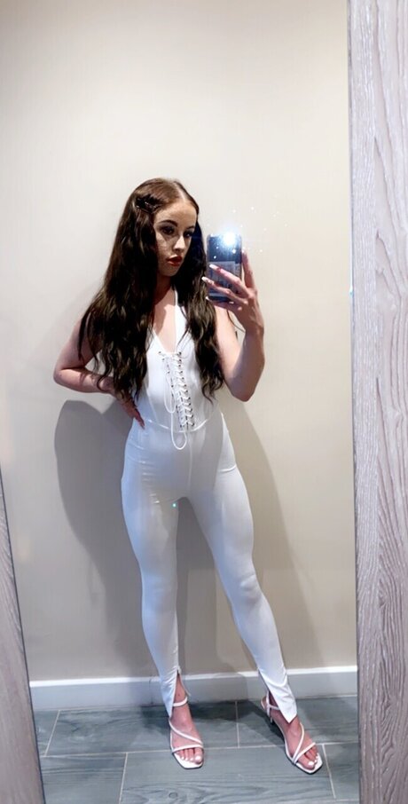 Nagie wyciekłe zdjęcie OnlyFans od Sophianina
