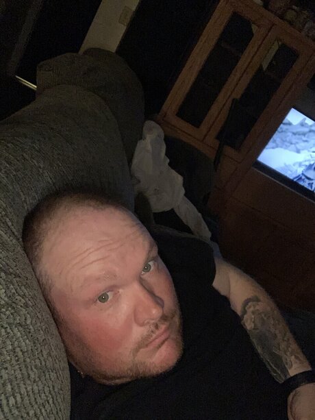 Nagie wyciekłe zdjęcie OnlyFans od Dennis