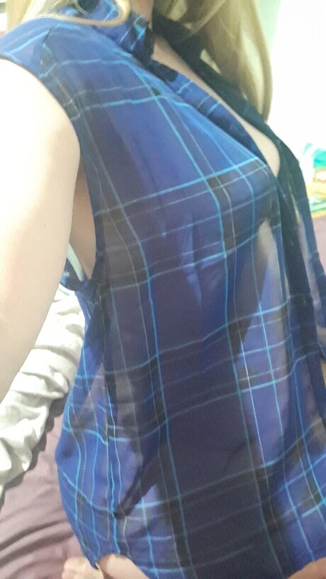 Nagie wyciekłe zdjęcie OnlyFans od Ros