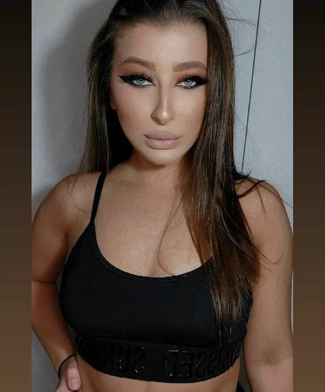Nagie wyciekłe zdjęcie OnlyFans od Roxanasilvanasandu