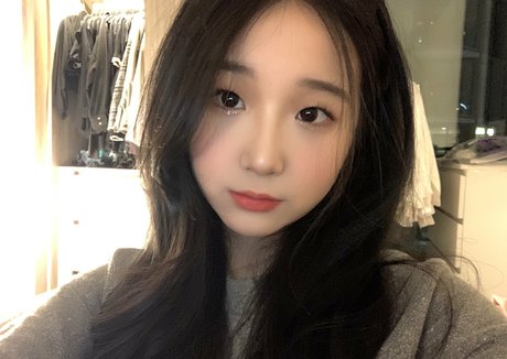 Bunnygirlyeona