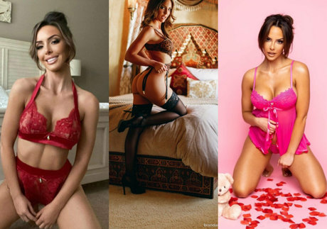 Cassie Lee and Jessica Mckay