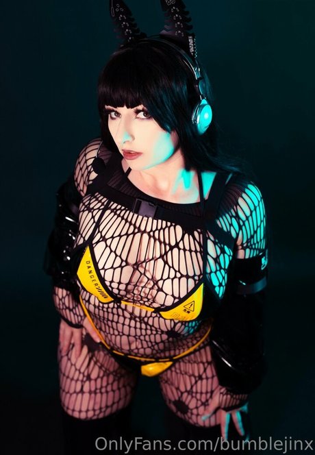 Nagie wyciekłe zdjęcie OnlyFans od Bumblejinx