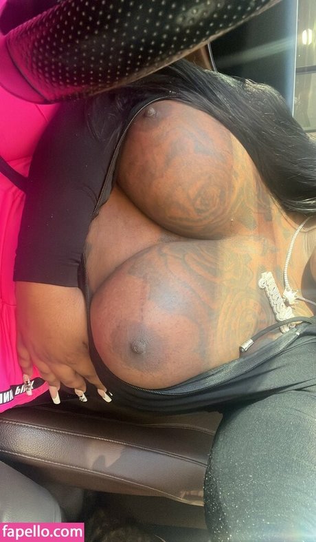 Nagie wyciekłe zdjęcie OnlyFans od Hen Diorr