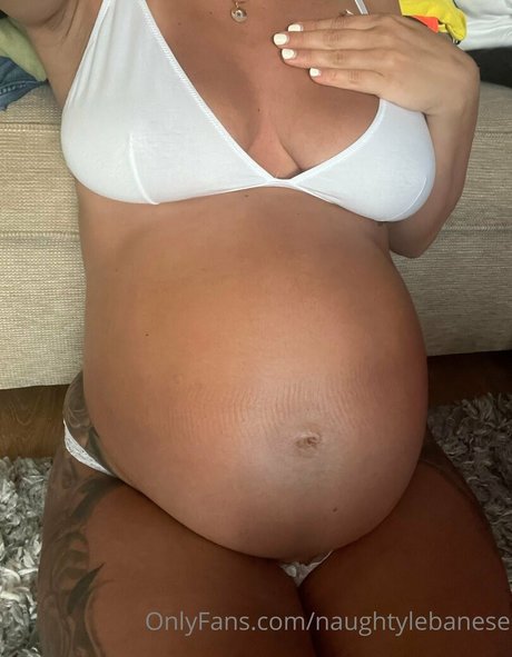 Naughtylebanese
