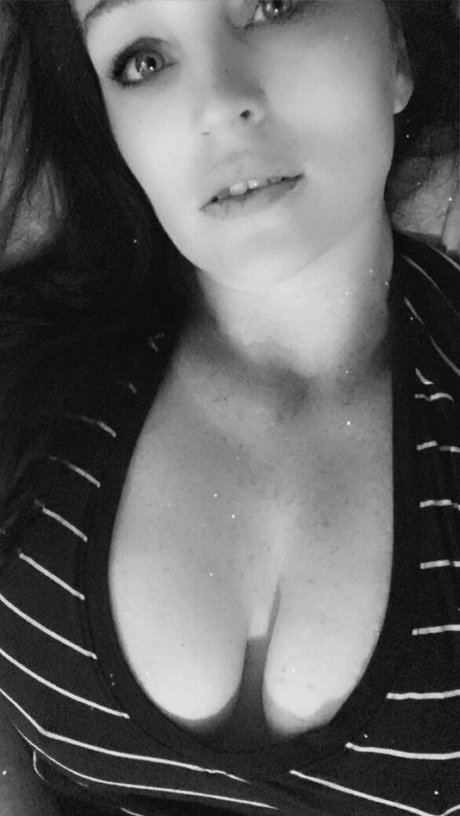Nagie wyciekłe zdjęcie OnlyFans od Rachierach429
