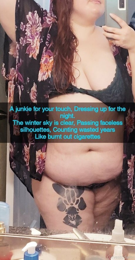 Nagie wyciekłe zdjęcie OnlyFans od Curvestodiefor