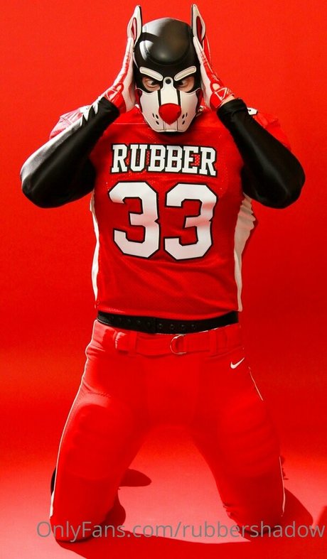 Nagie wyciekłe zdjęcie OnlyFans od Rubbershadow