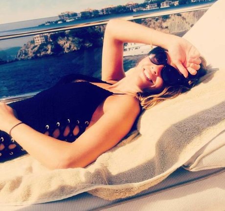 Samia Ghadie