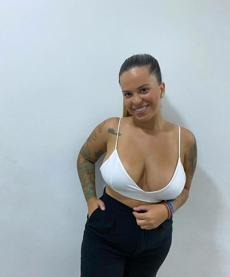 Nagie wyciekłe zdjęcie OnlyFans od Claudianoche