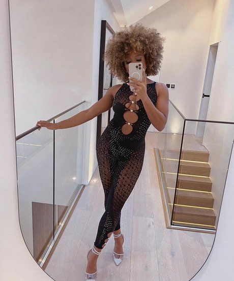 Fleur East