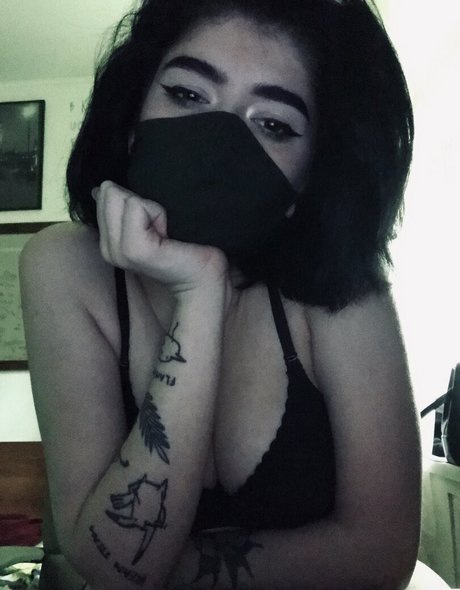 Nagie wyciekłe zdjęcie OnlyFans od Popoikin