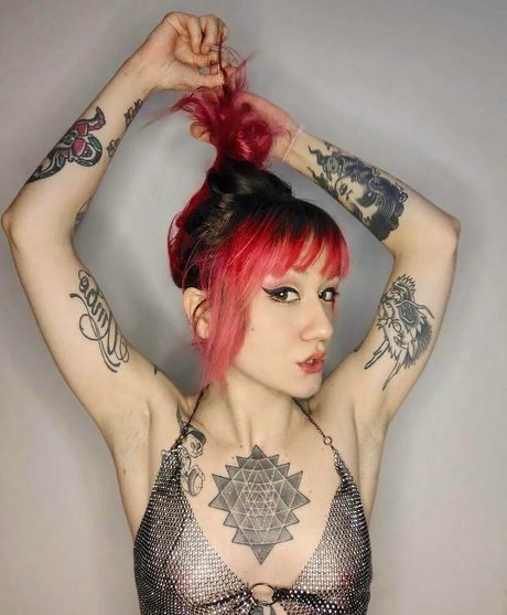 Redfoxy12