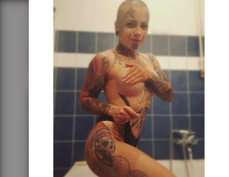 Mira Cuckold