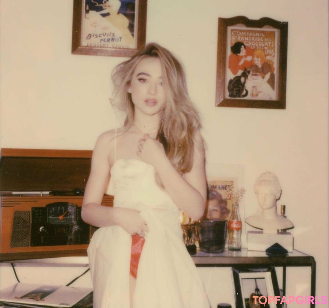 Nagie wyciekłe zdjęcie OnlyFans od Sabrina Carpenter #1005