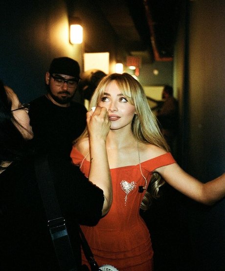 Sabrina Carpenter