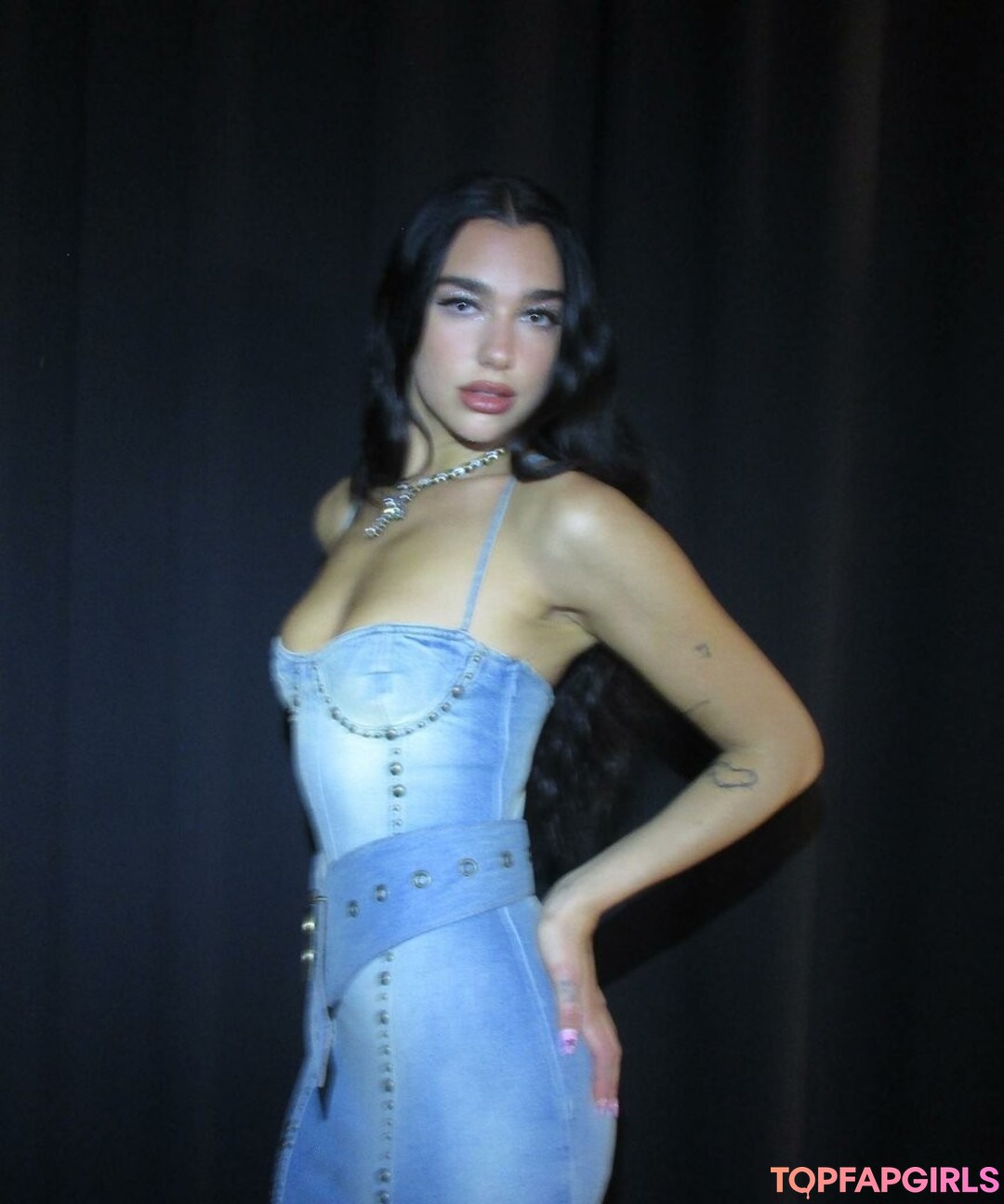 Nagie wyciekłe zdjęcie OnlyFans od Dua Lipa #1553