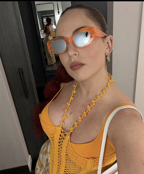 Joanna Jojo Levesque