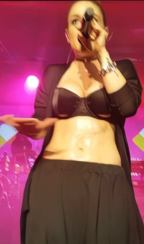 Joanna Jojo Levesque