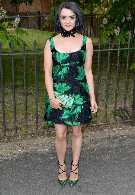 Nagie wyciekłe zdjęcie OnlyFans od Maisie Williams