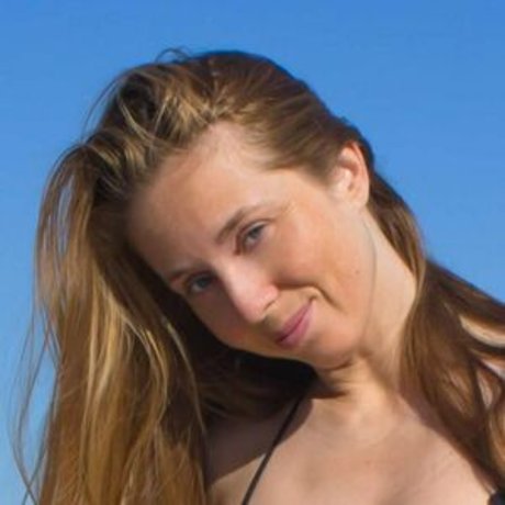 Verona Van De Leur