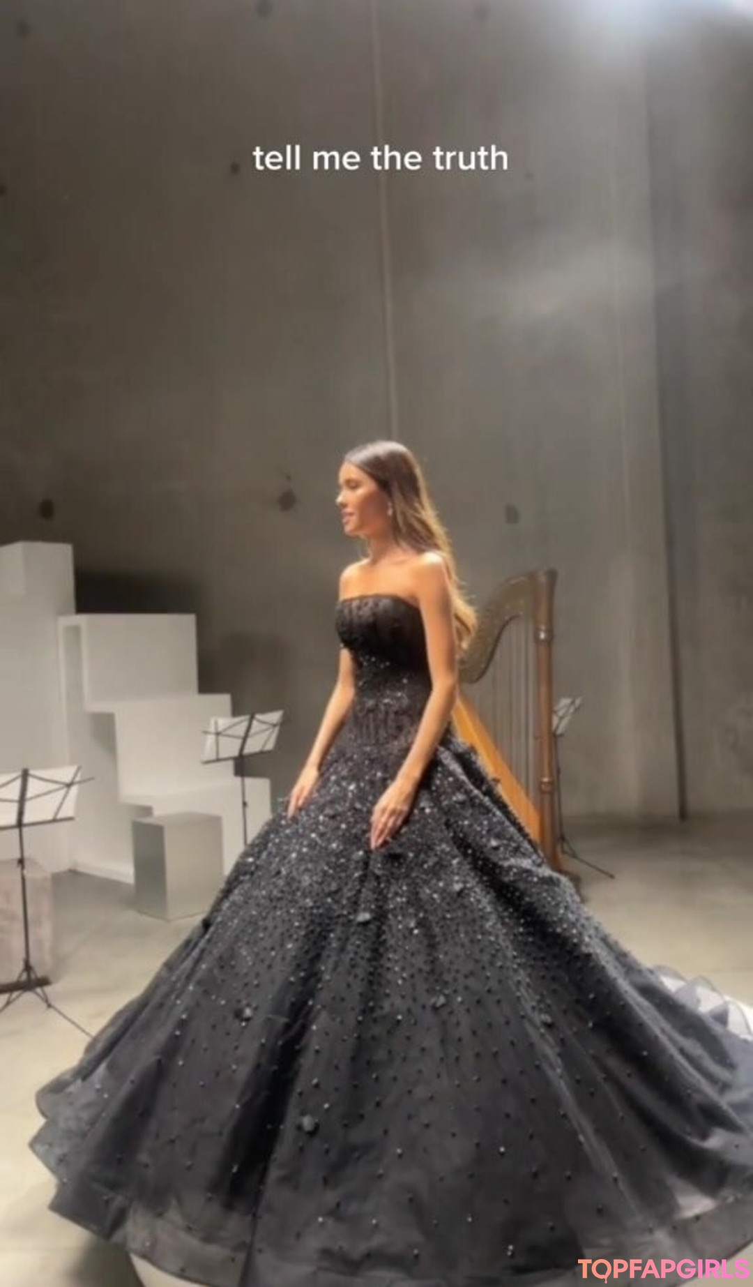 Nagie wyciekłe zdjęcie OnlyFans od Madison Beer #1094