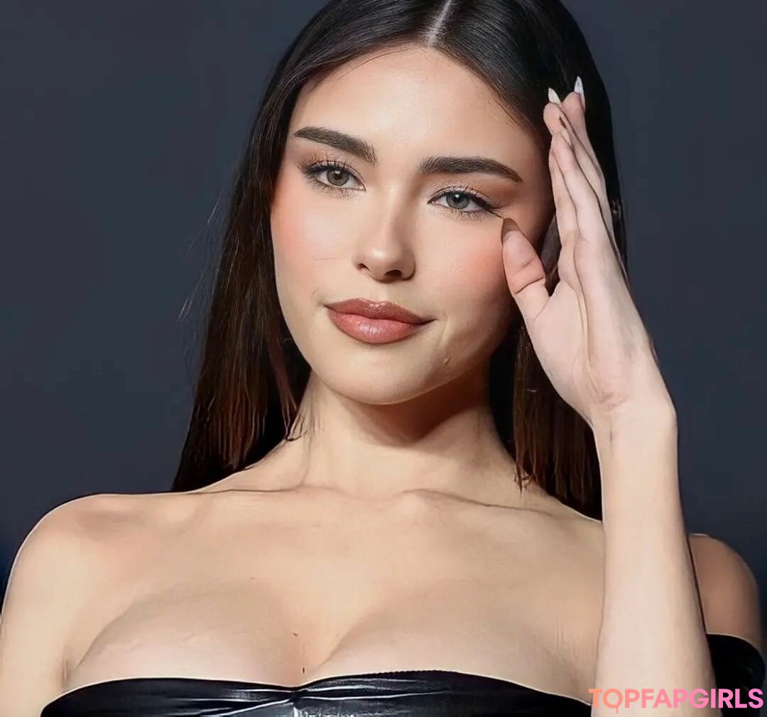 Nagie wyciekłe zdjęcie OnlyFans od Madison Beer #1584