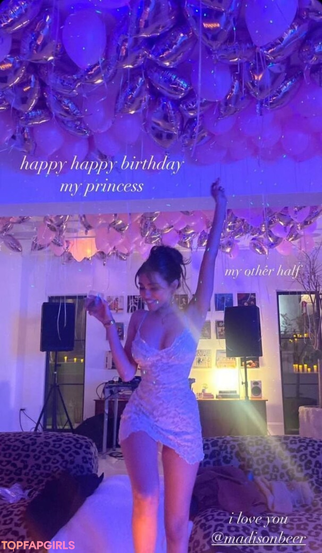 Nagie wyciekłe zdjęcie OnlyFans od Madison Beer #1678